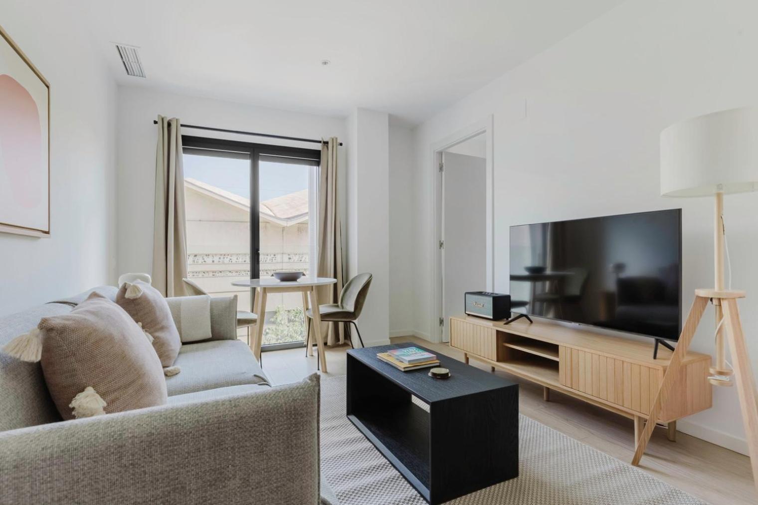 Blueground Antiga Esq De Leixample Furnished Bcn-137 Barcelona